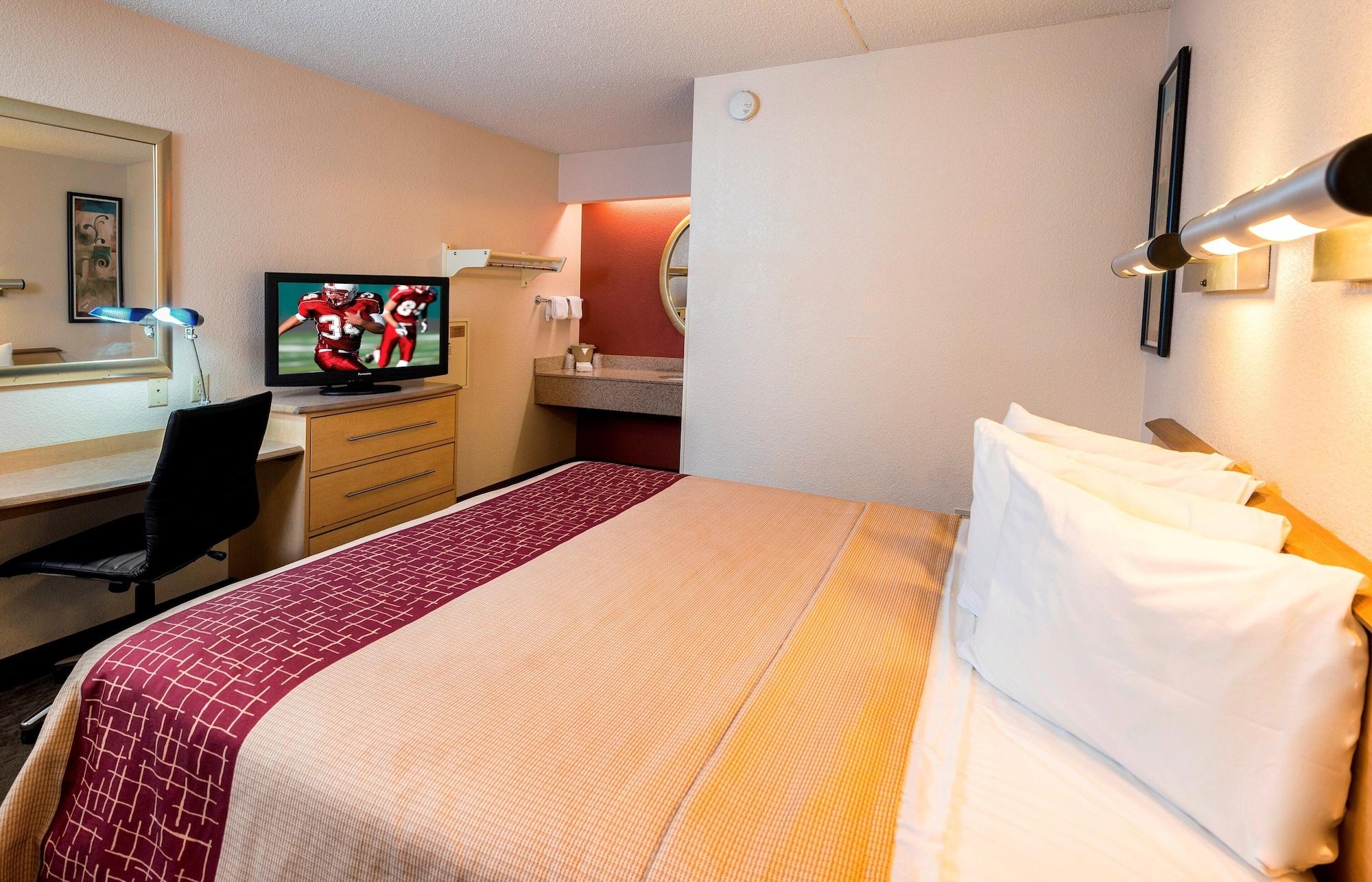 Red Roof Inn Buffalo - Hamburg/ I-90 Екстер'єр фото