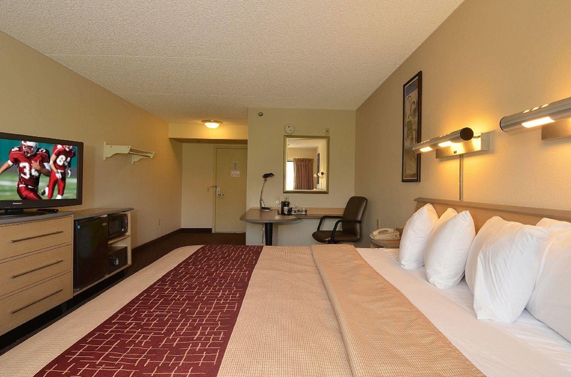 Red Roof Inn Buffalo - Hamburg/ I-90 Екстер'єр фото